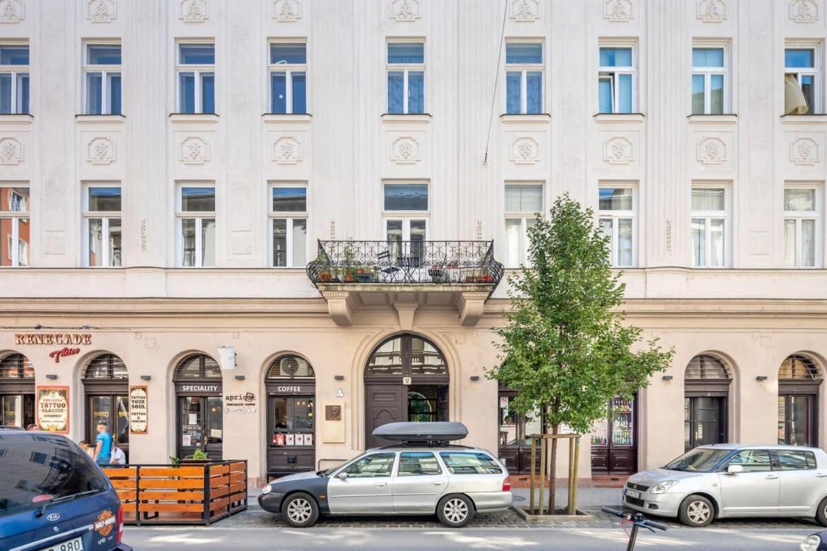 Very Central - Unique Design - New Studio Budapest Kültér fotó